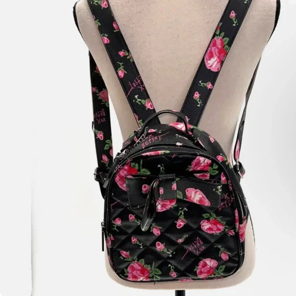 Betsy Johnson Heart & Bow Toupee Mini Backpack NOWT Luv Betsey Johnson Quilted Hearts Backpack School Bag NWT | eBay main image 4